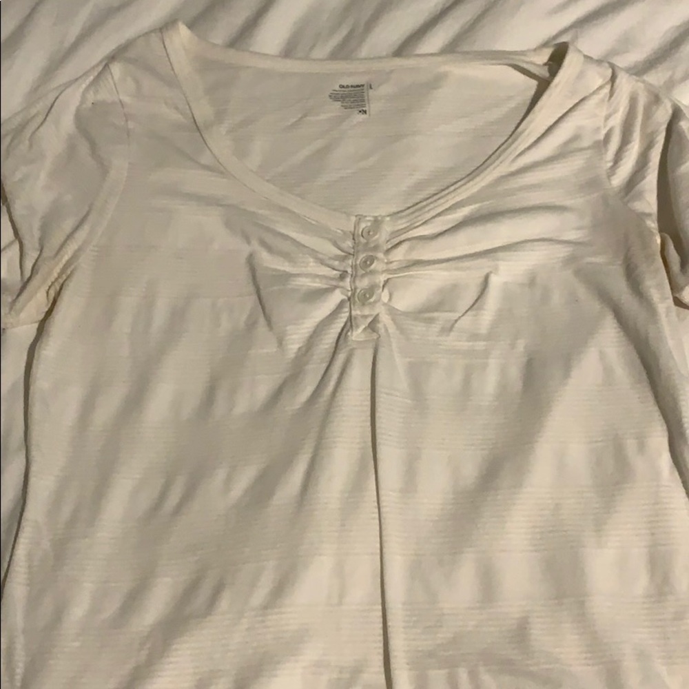 White short sleeve top